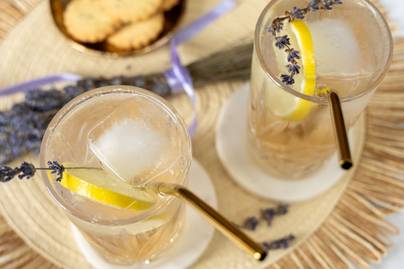 Levendulás gin-tonik: ez a koktél garantáltan feldobja a nyarat