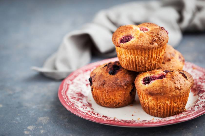 30 perces málnás muffin pofonegyszerűen: ha nincs kedved sok időt tölteni a konyhában