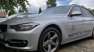 Sportkivitelű BMW-re ment a pénz a karancslapujtői romákat segítő egyesületben