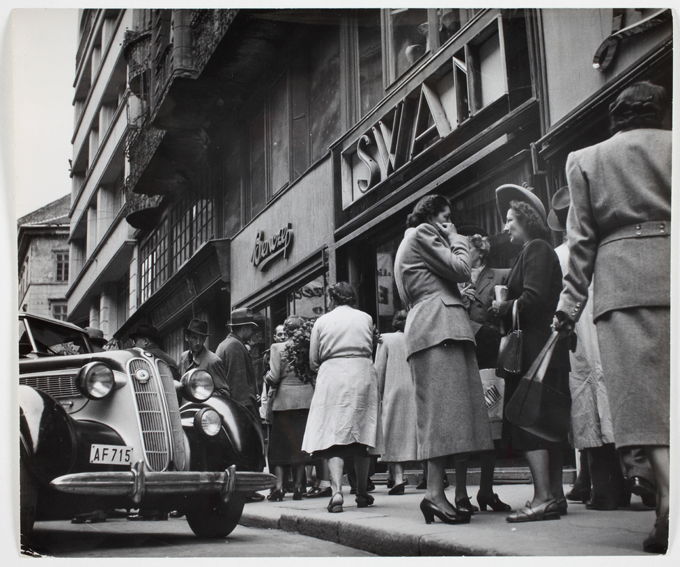 Budapest, 1948.; Archív kép az MNM gyűjteményéből