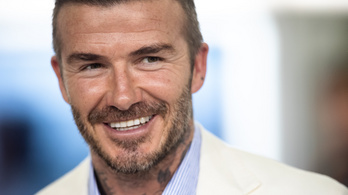 David Beckham borotvával tört utat, ma már nem ciki a férfi-szépségápolás