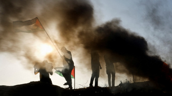 Az elnyomott lakosság a Hamász ellen tüntet a Gázai övezetben