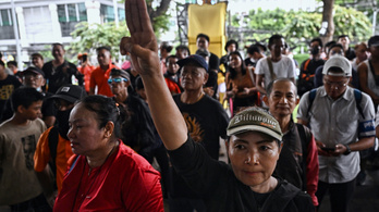 Nem várt ellenállásba ütközött a thaiföldi választások esélyese