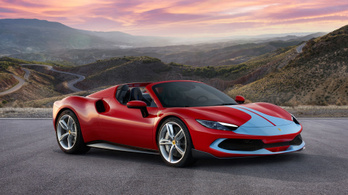 Az idén eladott Ferrarik csaknem fele hibrid