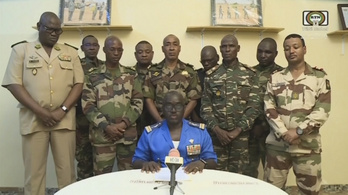 A nigeri junta visszavonta a Franciaországgal kötött katonai megállapodásokat