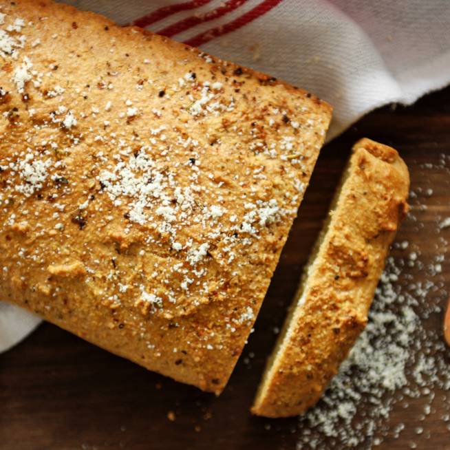 Szénhidrátcsökkentett kenyér magas rosttartalommal: gluténmentesen készül