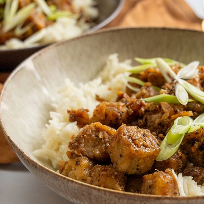 Ázsiai fekete borsos tofu: 30 percen belül kész az ínyenc vacsora