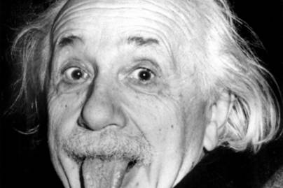 Ezért nyújtotta ki Einstein a nyelvét: 7 világhírű fotó, ami mögött zseniális sztori rejlik