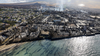 A népszerű hawaii városból csak parázsló romok maradtak a tomboló tűzvész után