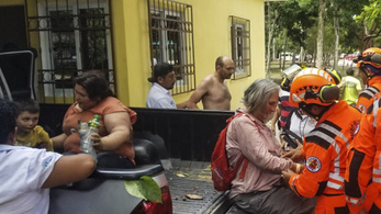 Élve találták a két napja eltűnt francia turistákat Guatemalában