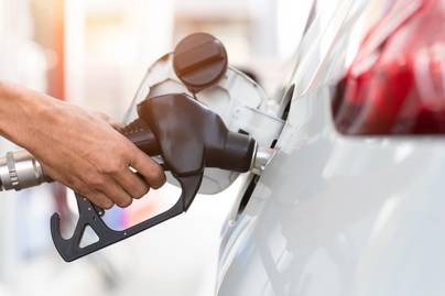 Rossz hír az autósoknak: ennyire megdrágulhat a benzin jövőre