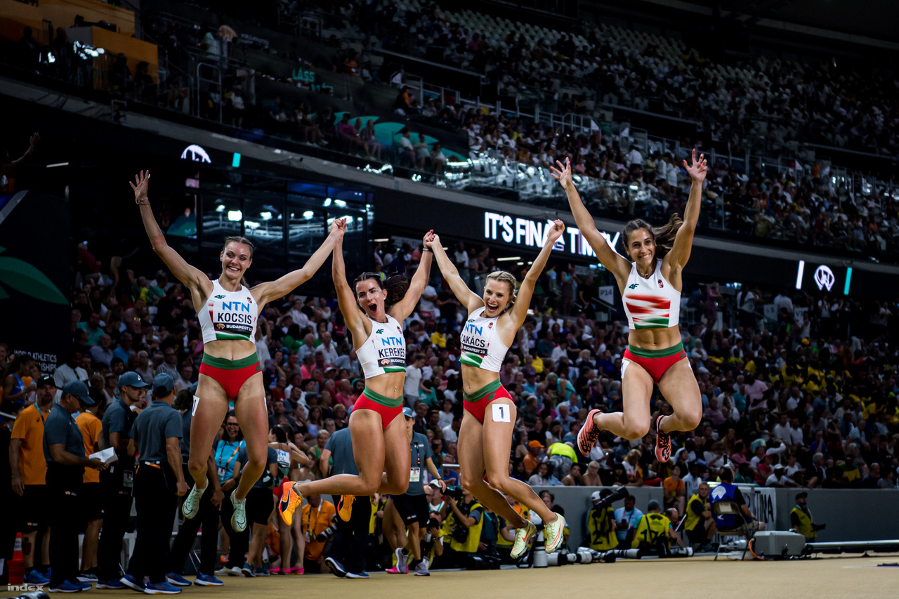 A magyar női 4x100 m-es váltó (balról): Kocsis Anna Luca, Kerekes Gréta, Takács Boglárka, Csóti Jusztina
                        
