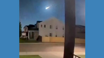 Tüzes meteor robbant fel Amerika felett