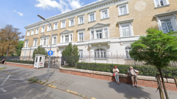Reagált az orosz nagykövetség a szabadságharcot fasiszta lázadásnak beállító tankönyv botrányára