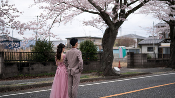 Gyerekeik helyett randiznak a szülők Japánban