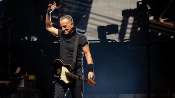 Elhalasztja fellépéseit Bruce Springsteen, gyomorfekélye van