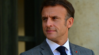 A francia elnök szerint szó sem lehet róla, hogy orosz zászló lobogjon az olimpián