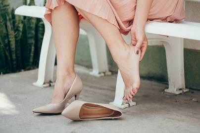 A legrosszabb cipőtípusok, amiket viselhet az ember - Divatosak, de nagyon károsak a lábra