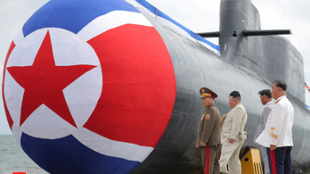 Kim Dzsongun személyesen mutatta be Észak-Korea új csodafegyverét