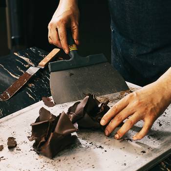 Elképesztő csokiszobrok egy francia cukrásztól: használati tárgyként sem utolsók