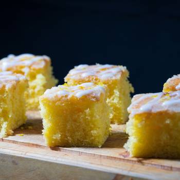 Kefires, citromos kocka: az egyszerű süti kezdőknek is sikerülni fog