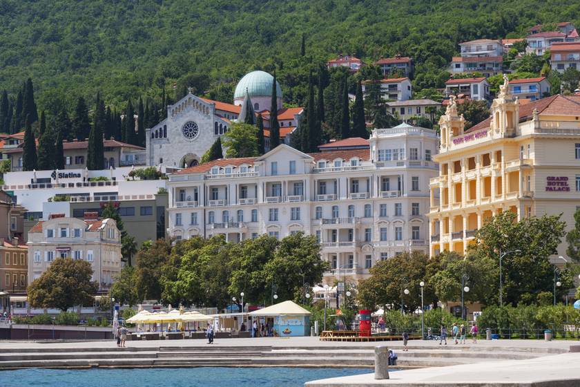 Horvátország legelegánsabb városa kocsival is gyorsan elérhető - A Monarchia előkelőségei is rajongtak Opatijáért