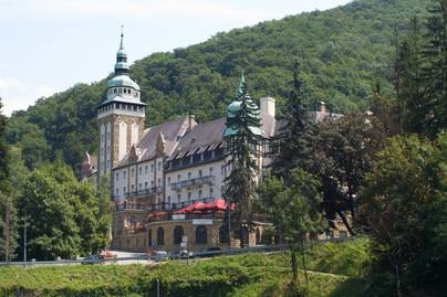 4 varázslatos magyar kastély, amiben akár meg is szállhatsz: árakkal mutatjuk az elegáns helyeket