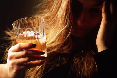 Ekkor válik veszélyessé a túl sok alkohol: sokan észrevétlenül csúsznak bele
