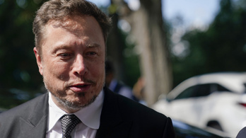Elon Musk a német migrációs politikát bírálta, majd megjelent Orbán Balázs is