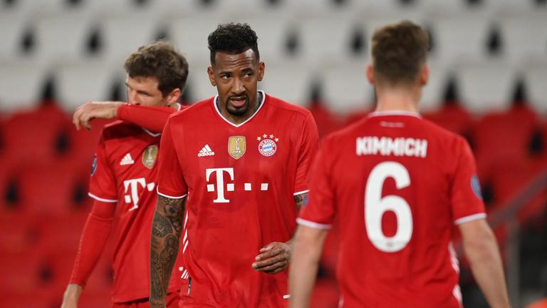 A 35 éves klubikon „reaktiválásával” pótolhatja sérült sztárját a Bayern München