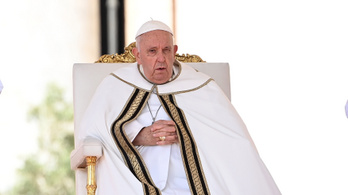 Ferenc pápa támogatja az azonos nemű párok megáldását