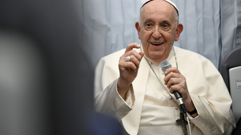 Magyar nőtől kaphat tanácsokat Ferenc pápa