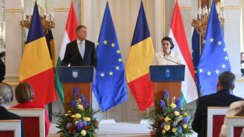Novák Katalin hivatalában fogadta a román elnököt, erről beszéltek egymással
