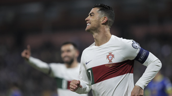 A duplázó Cristiano Ronaldo tovább javította válogatott rekordjait