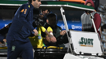 Súlyos sérülést szenvedett Neymar, meg kell műteni