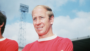 Meghalt Sir Bobby Charlton