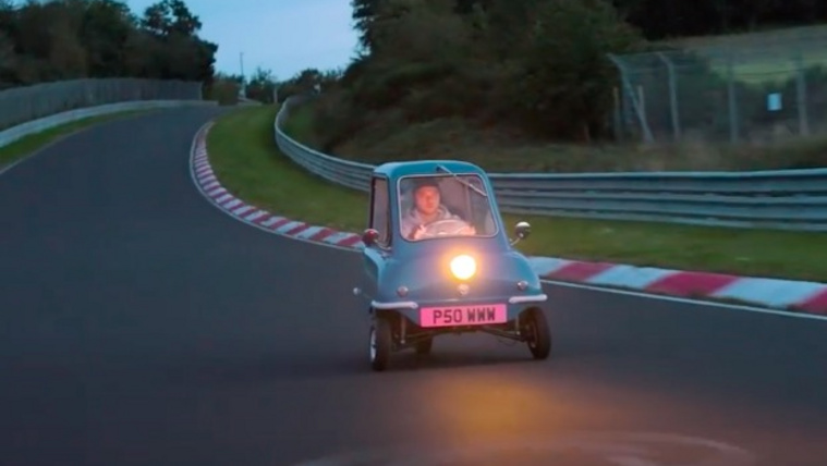 Szerinted milyen gyorsan ér körbe a Nürburgringen a világ legkisebb autója?