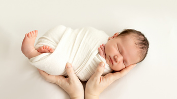 Császármetszés a baba oldaláról: mire érdemes figyelnünk?