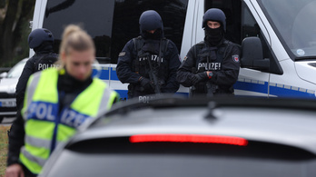 Százmilliárd euró költségtérítést követel a német rendőrség a bevándorlási helyzet kezelésére