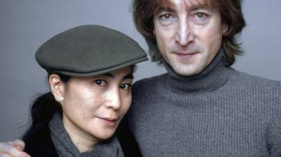Yoko Ono 91. életévében végleg elhagyta hírhedt New York-i otthonát