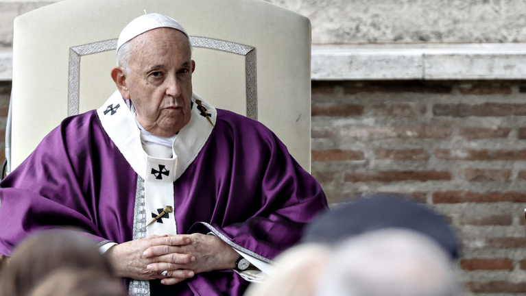Eddig tabunak számító reformokat vezethet be Ferenc pápa