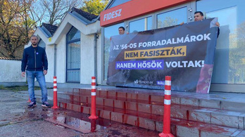 Vörös festéket öntött a rákosmenti Fidesz-irodára a Momentum