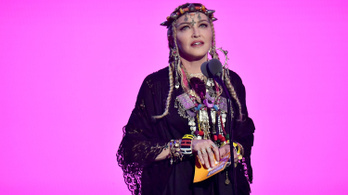 Madonna olyasvalamire készül, amire korábban még nem volt példa
