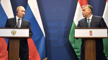 Orbán Viktort arról kérdezték, tiltakozott-e Putyinnál az orosz tankönyvek miatt