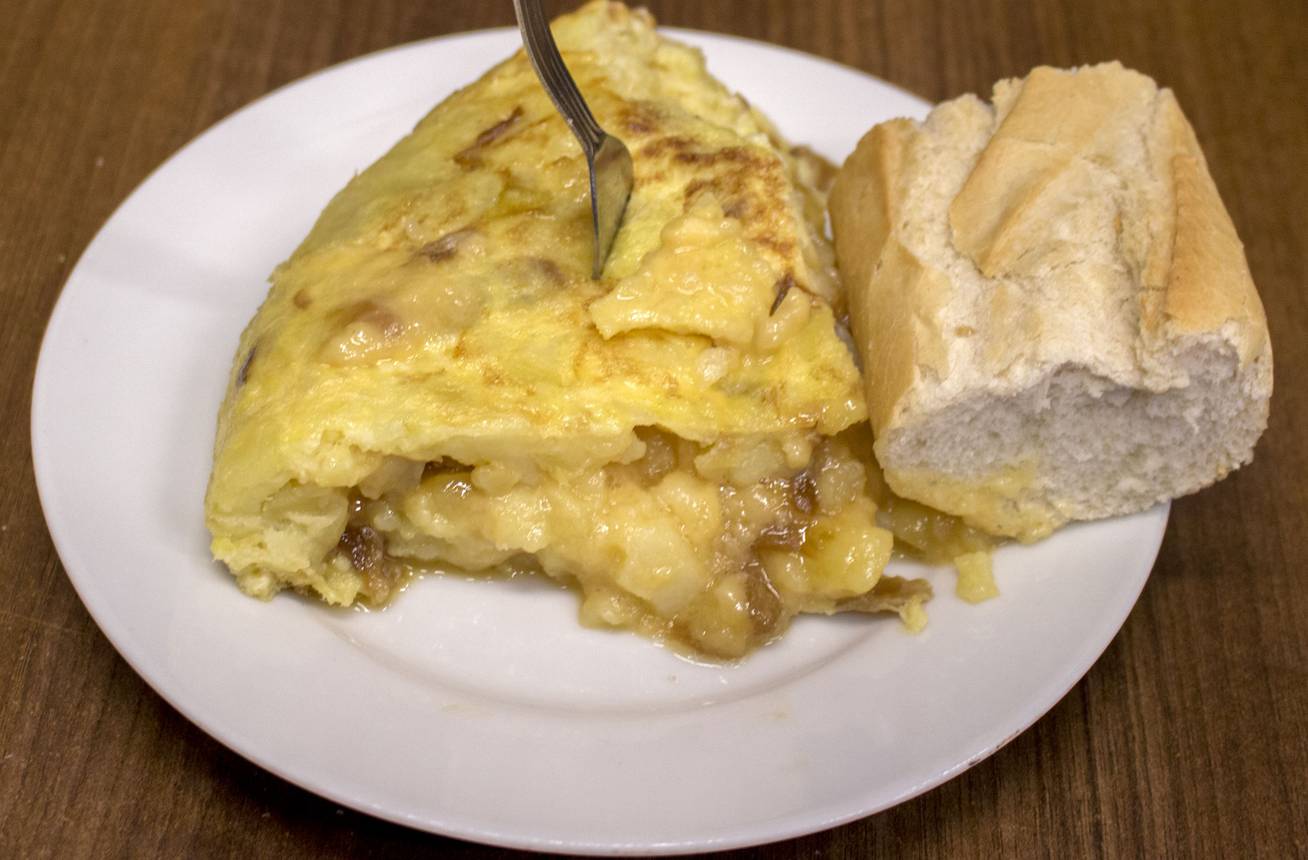 Szalonnás-krumplis omlett