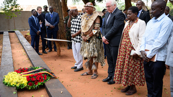 Tanzániában kért bocsánatot a gyarmatosítók rémtettei miatt a német elnök