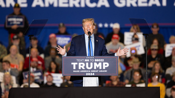 Több millió embert deportálna Donald Trump, ha megválasztanák