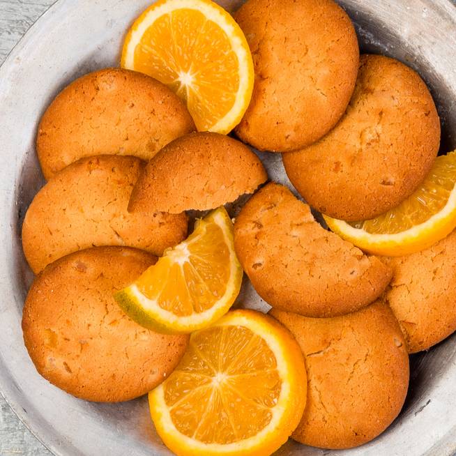 Illatos narancsos keksz: omlós vajas tészta az alapja