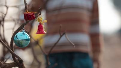 Karácsony a mélyszegénységben – gyerekek, akiknek sosem jut ajándék a fa alá