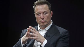 Elon Musk fortyog, szinte átgázolt rajta az Európai Bizottság